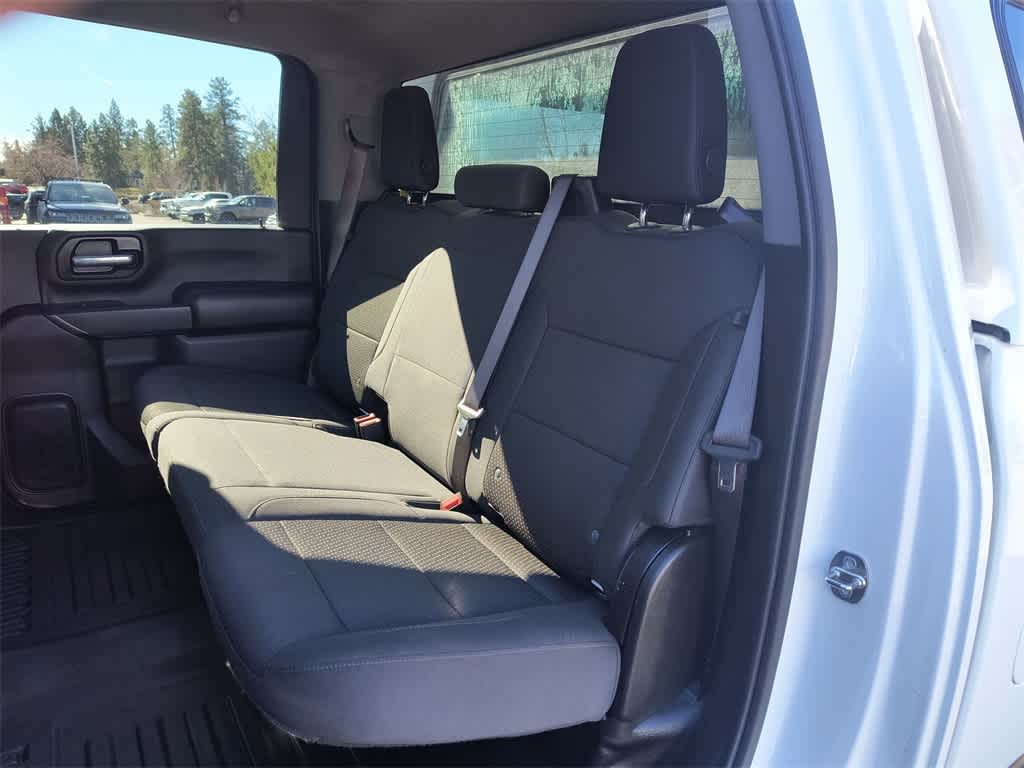 Thumbnail: 2024 Chevrolet Silverado 3500 - 21