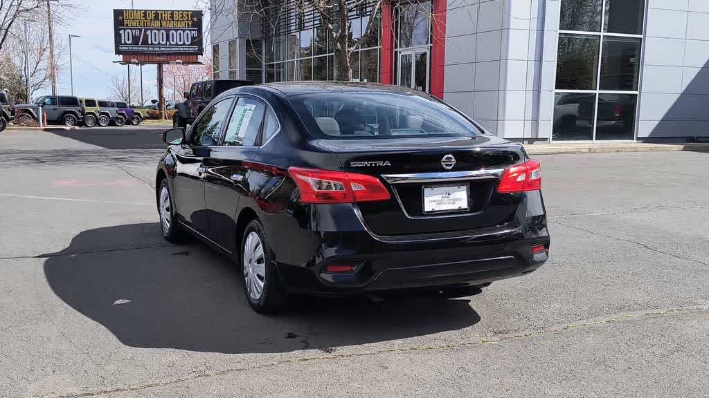 Thumbnail: 2018 Nissan Sentra - 7