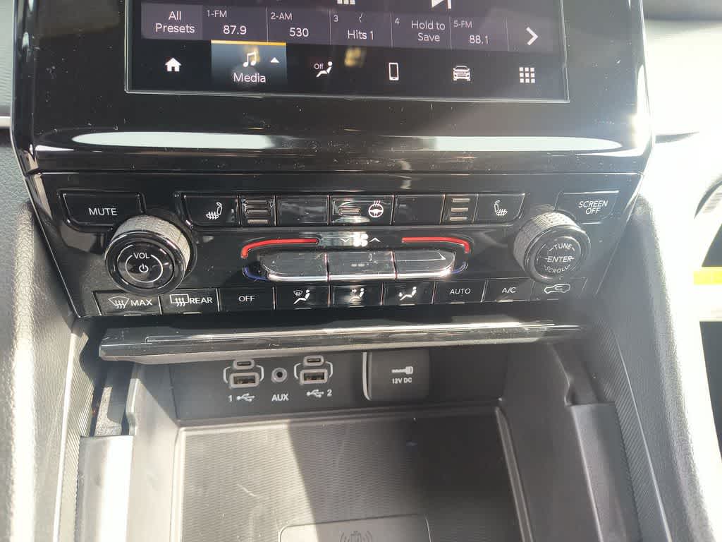 Thumbnail: 2026 Jeep Grand Cherokee - 18