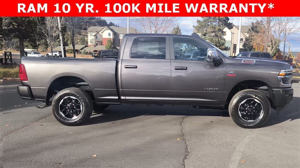 New 2026 Ram 3500 LARAMIE CREW CAB 4X4 6'4 BOX Pickup