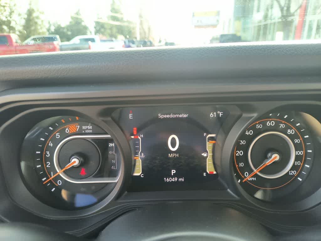 Thumbnail: 2024 Jeep Wrangler - 15