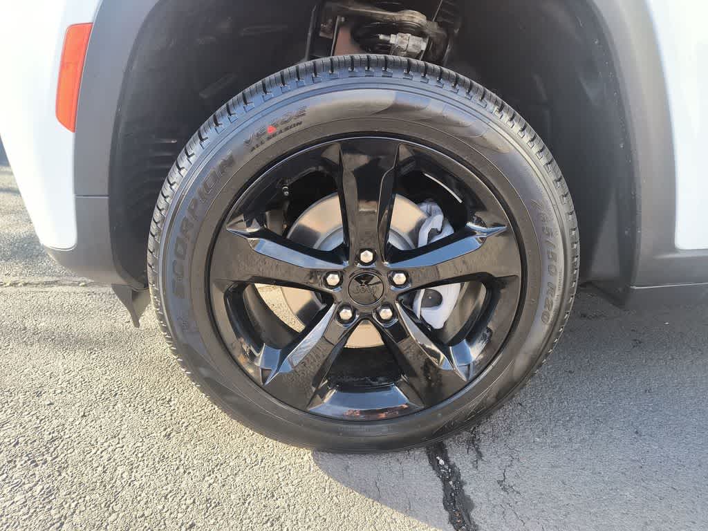 Thumbnail: 2026 Jeep Grand Cherokee - 10