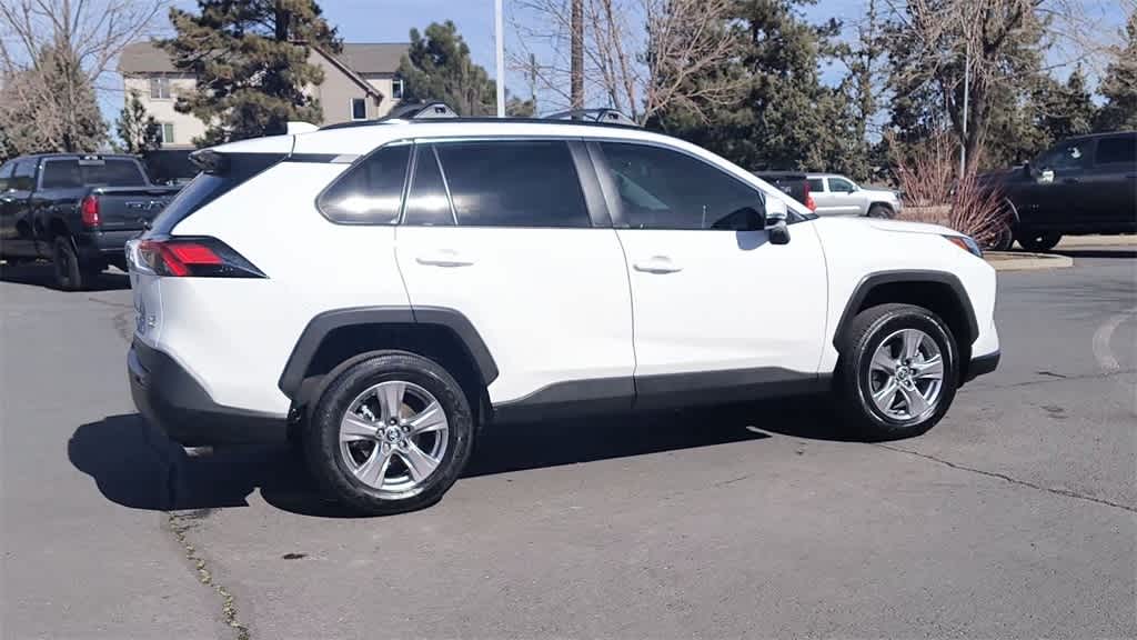 Thumbnail: 2024 Toyota RAV4 - 9