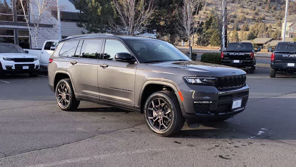 Thumbnail: 2025 Jeep Grand Cherokee L - 3