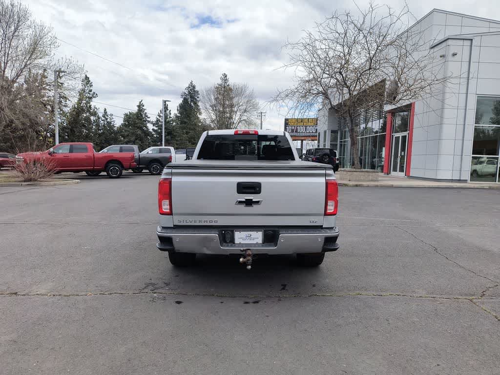 Thumbnail: 2017 Chevrolet Silverado 1500 - 4