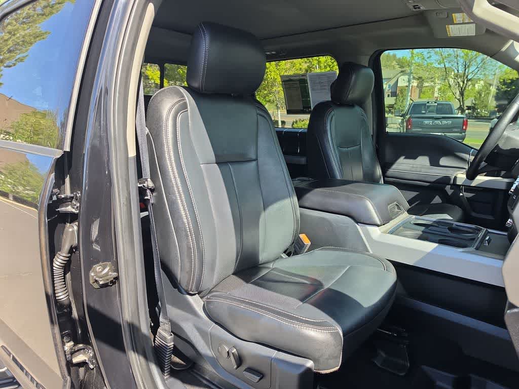 Thumbnail: 2020 Ford Econoline - 25