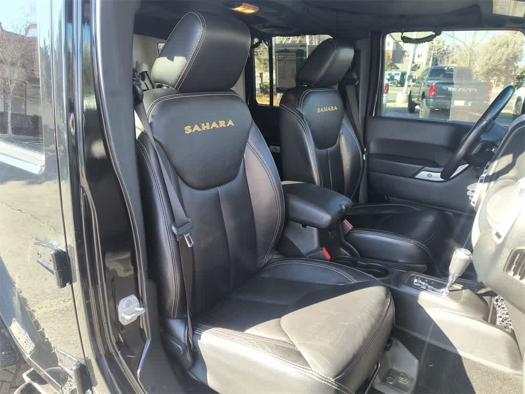 Thumbnail: 2014 Jeep Wrangler - 25