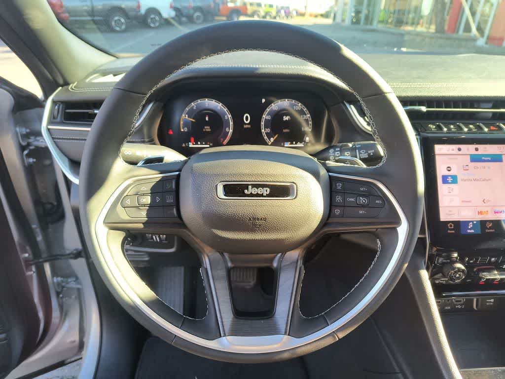 Thumbnail: 2025 Jeep Grand Cherokee L - 14