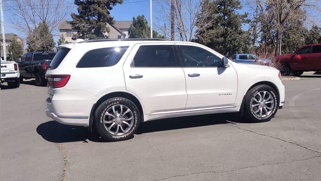 Thumbnail: 2017 Dodge Durango - 9