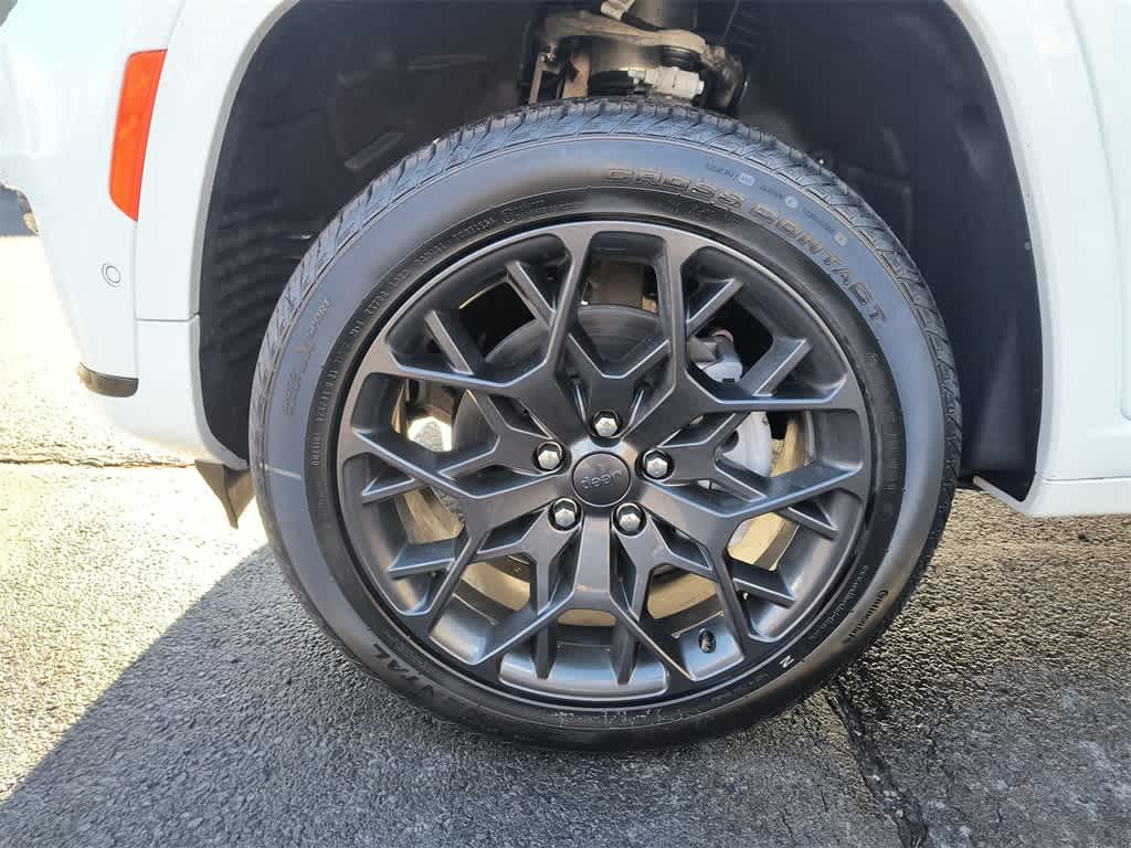 Thumbnail: 2025 Jeep Grand Cherokee - 10