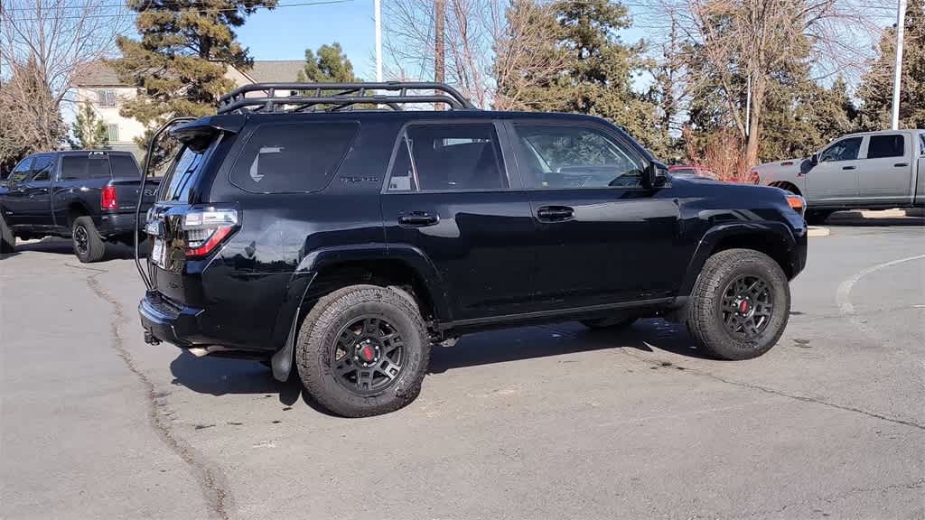 Thumbnail: 2019 Toyota 4Runner - 9