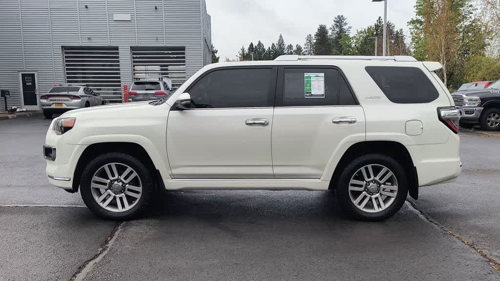 Thumbnail: 2016 Toyota 4Runner - 5