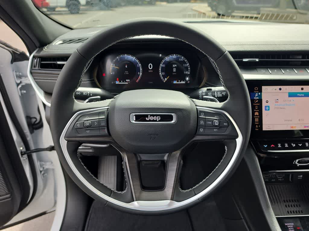 Thumbnail: 2026 Jeep Grand Cherokee L - 14