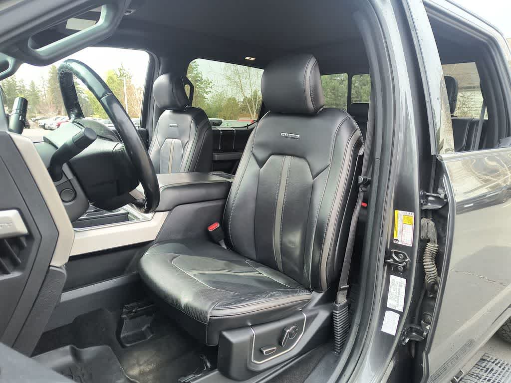 Thumbnail: 2017 Ford Econoline - 11