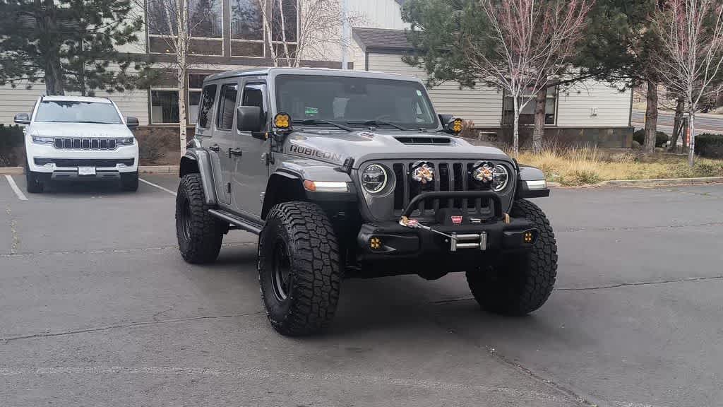 Thumbnail: 2022 Jeep Wrangler - 3