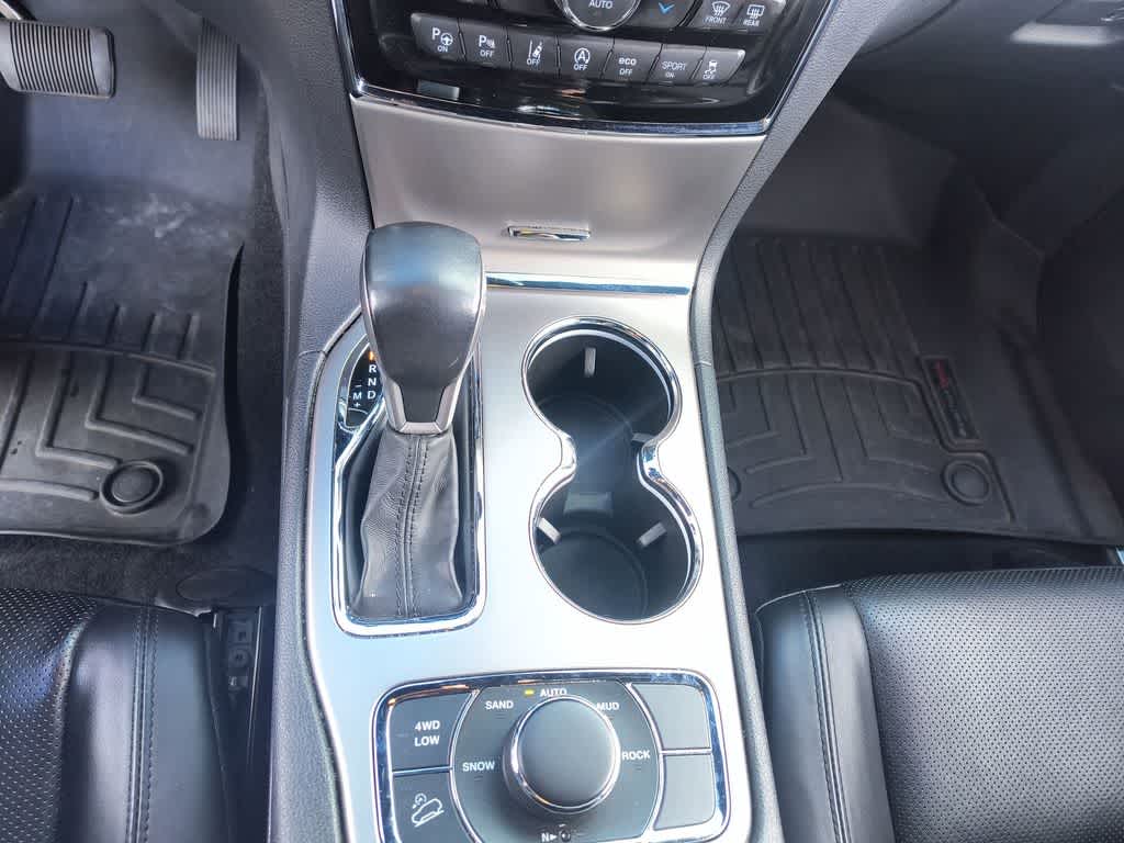 Thumbnail: 2021 Jeep Grand Cherokee - 20