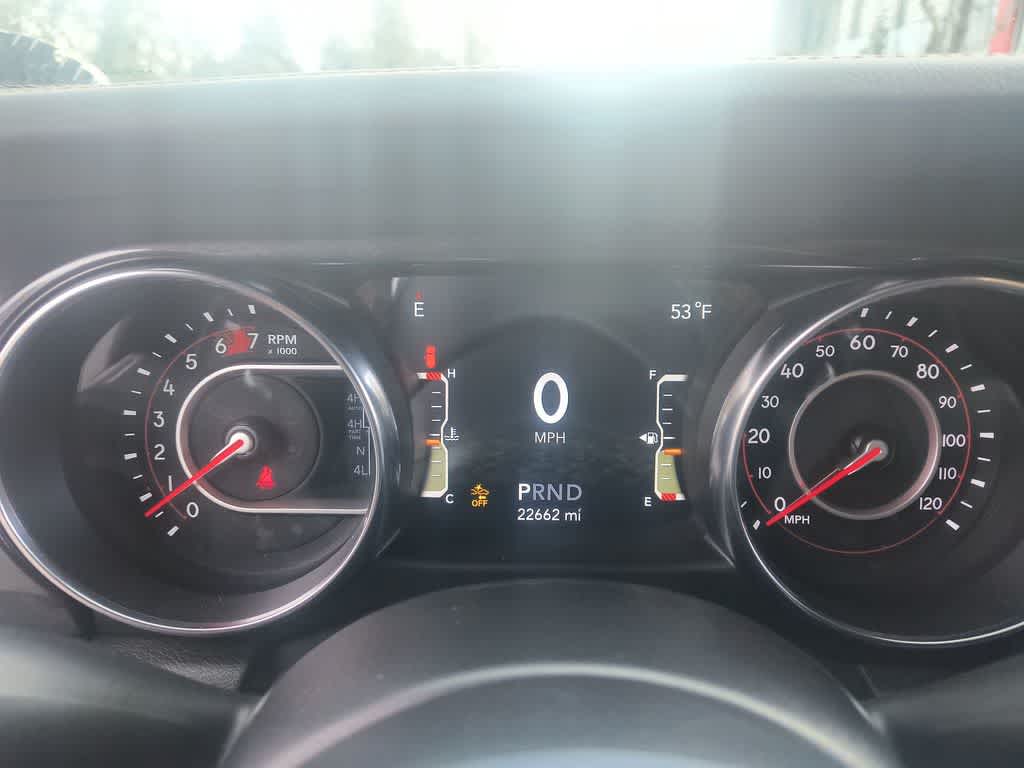 Thumbnail: 2022 Jeep Wrangler - 15