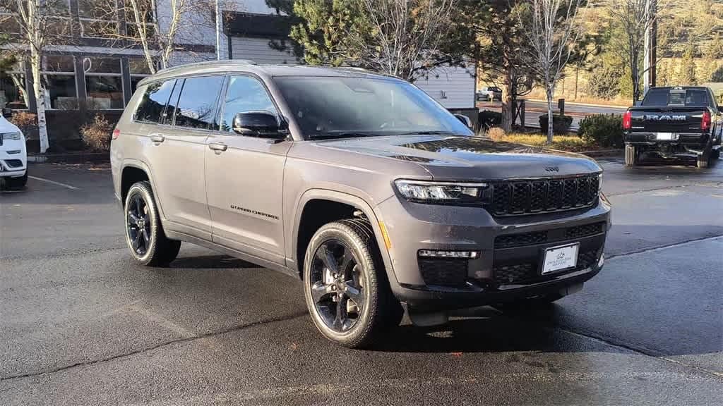 New 2025 Jeep Grand Cherokee L LIMITED 4X4 Sport Utility
