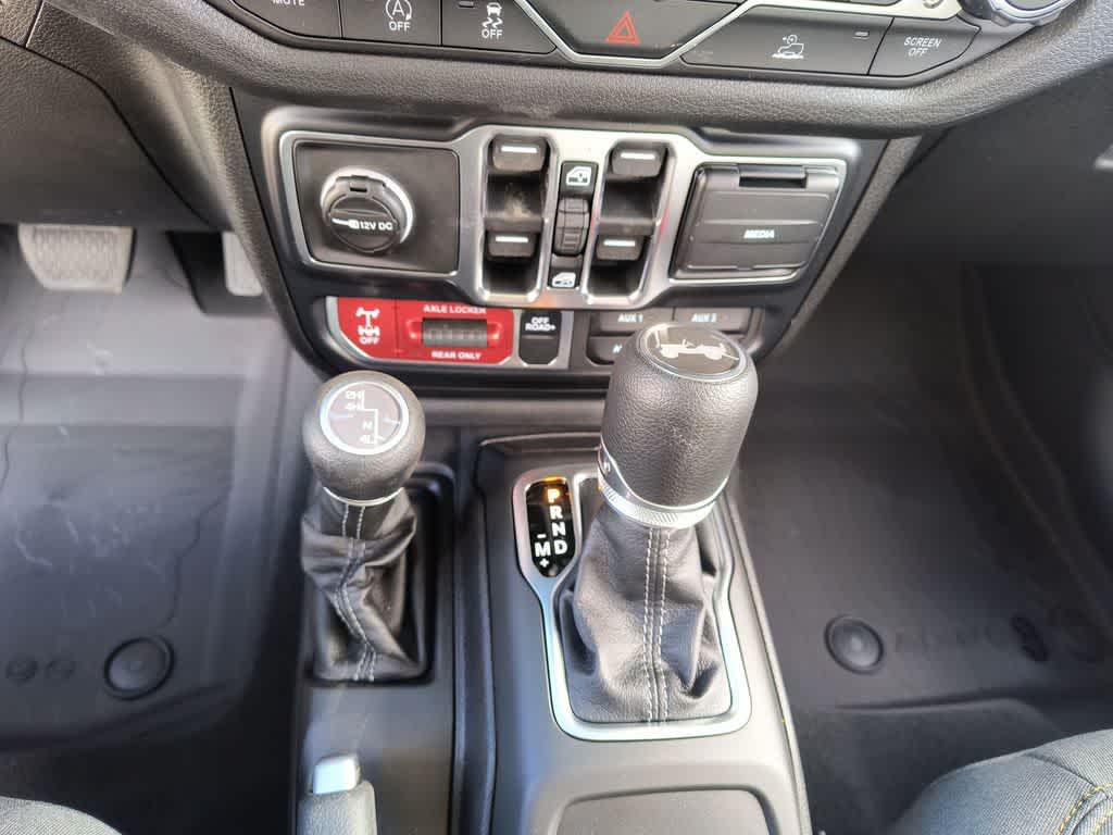 Thumbnail: 2026 Jeep Wrangler - 19