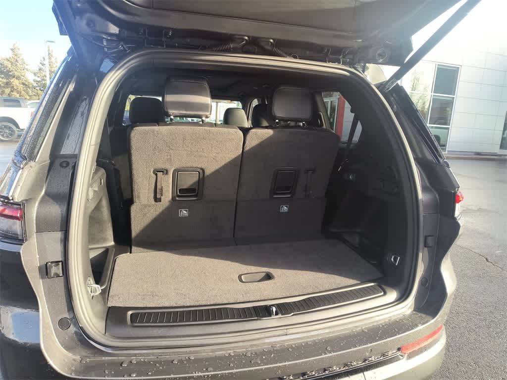 Thumbnail: 2025 Jeep Grand Cherokee L - 25