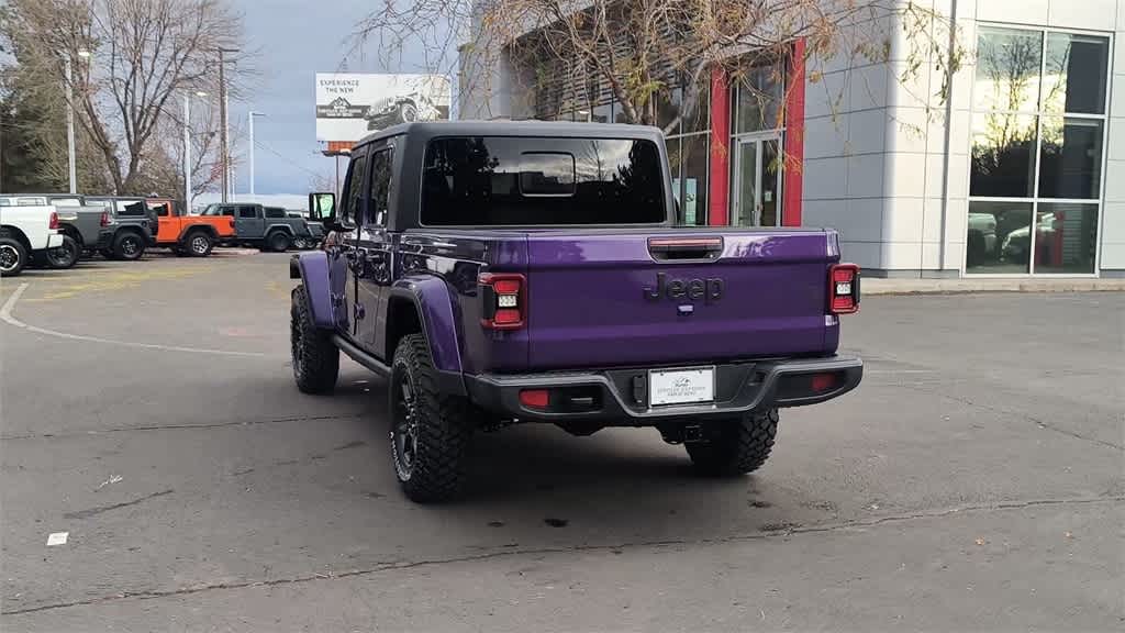 Thumbnail: 2026 Jeep Gladiator - 7
