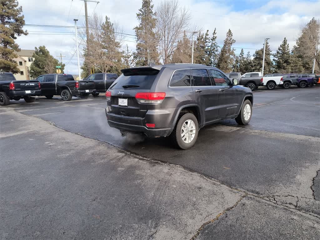 Thumbnail: 2017 Jeep Grand Cherokee - 14