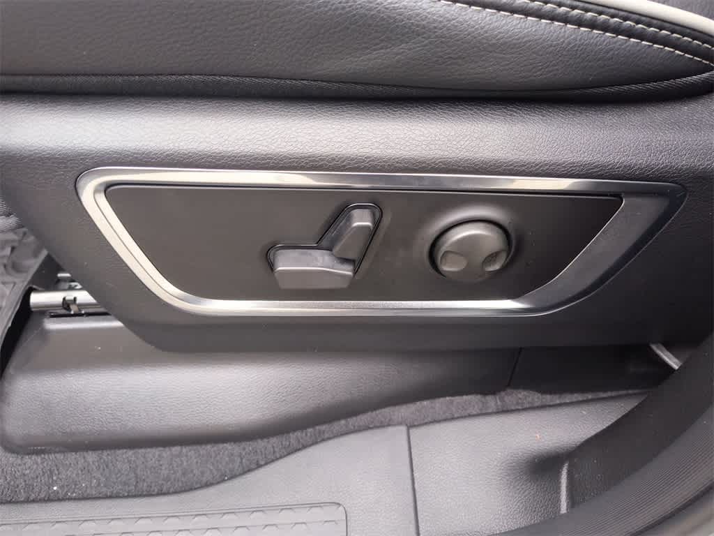 Thumbnail: 2026 RAM 1500 - 12