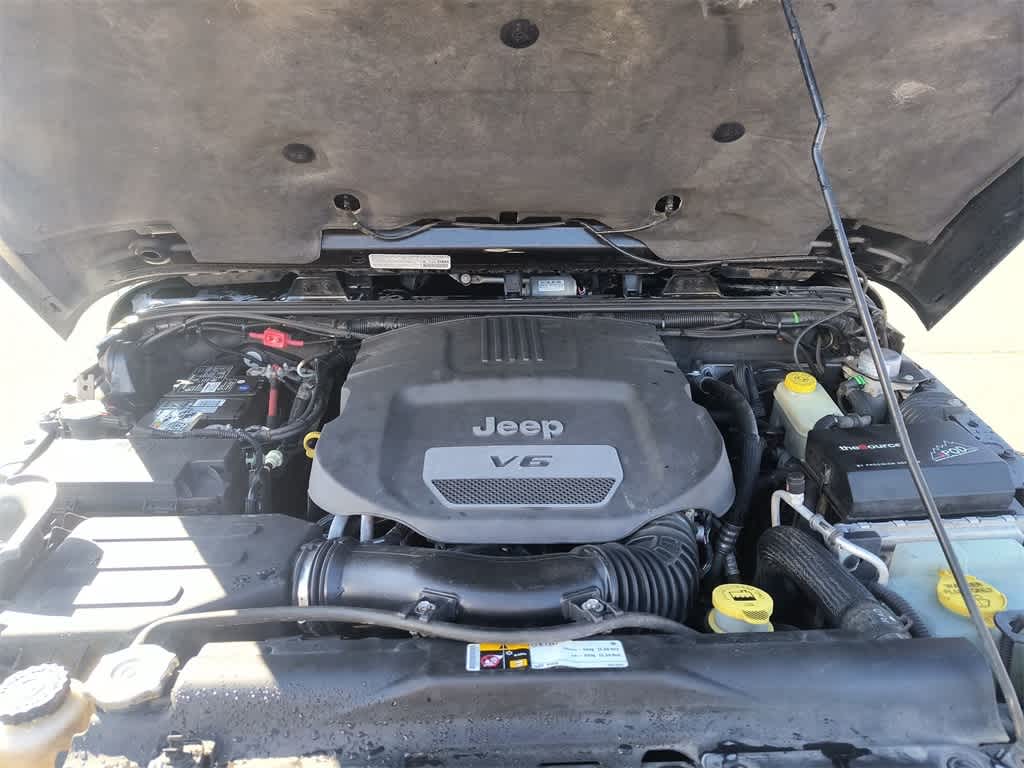 Thumbnail: 2014 Jeep Wrangler - 26