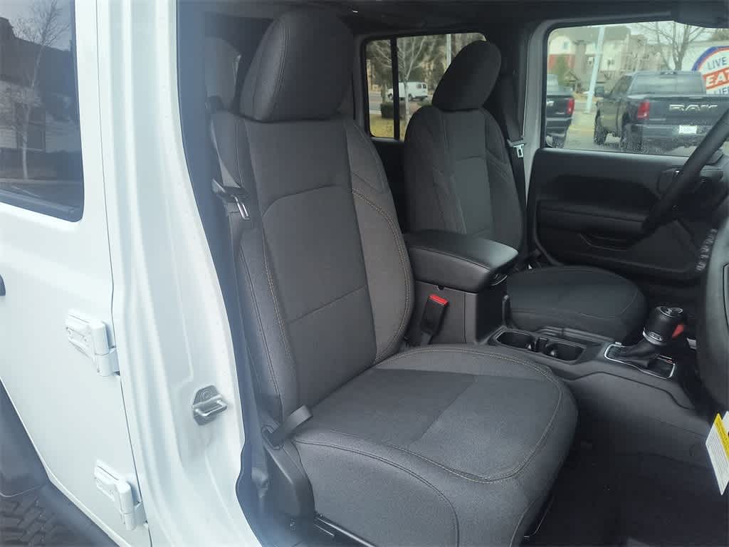 Thumbnail: 2026 Jeep Wrangler - 23