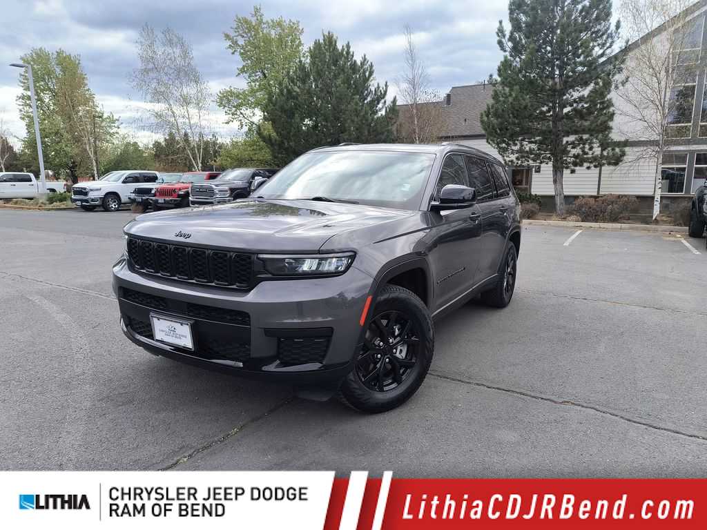 Thumbnail: 2024 Jeep Grand Cherokee L - 1