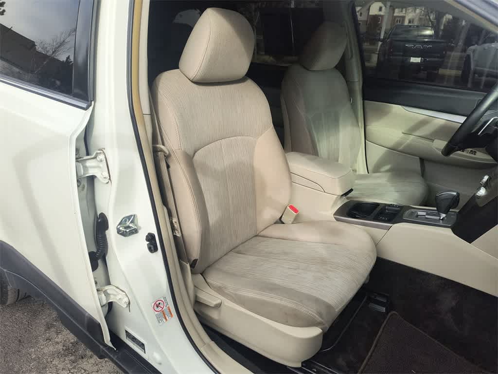 Thumbnail: 2013 Subaru Outback - 22