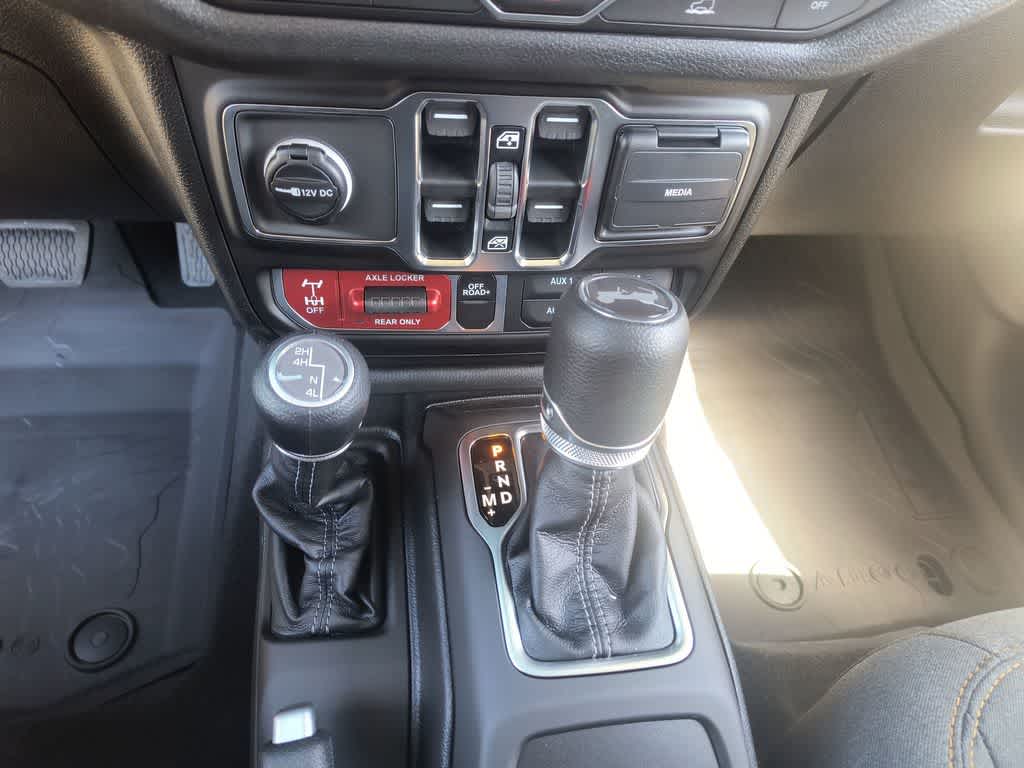 Thumbnail: 2026 Jeep Wrangler - 19