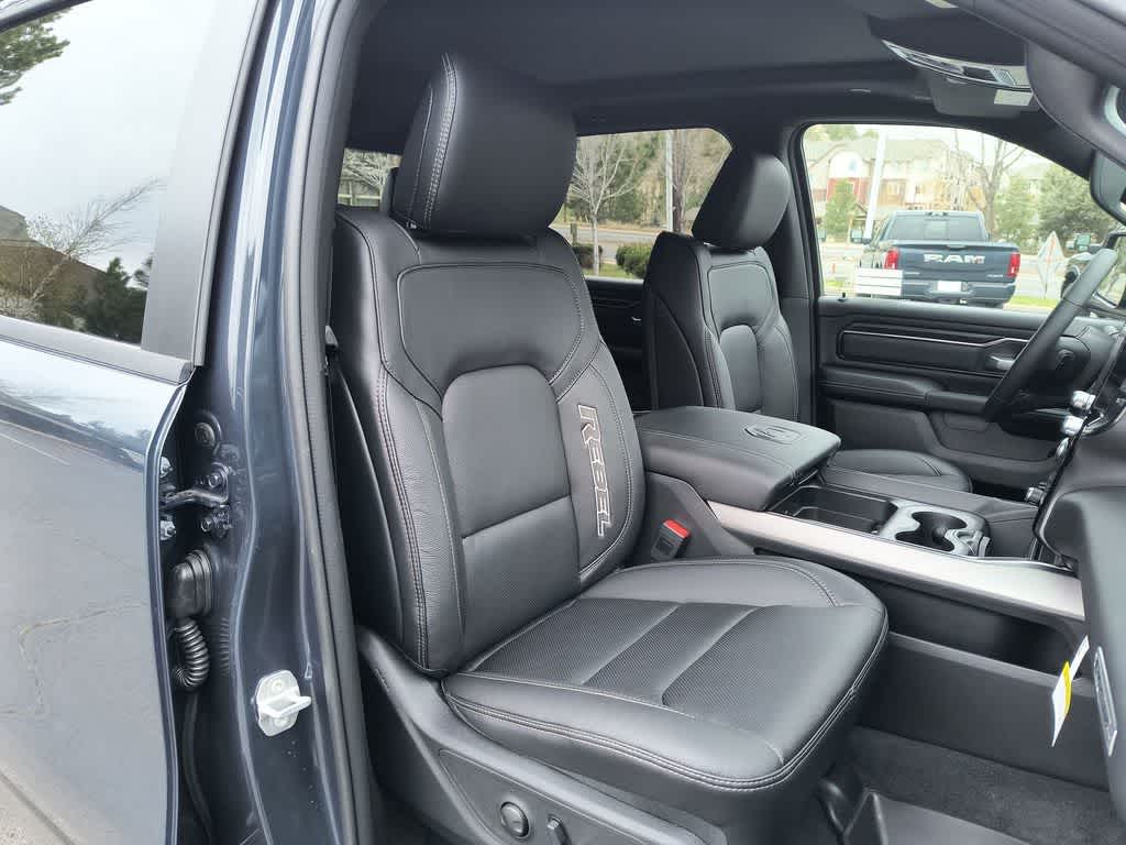 Thumbnail: 2026 RAM 1500 - 25