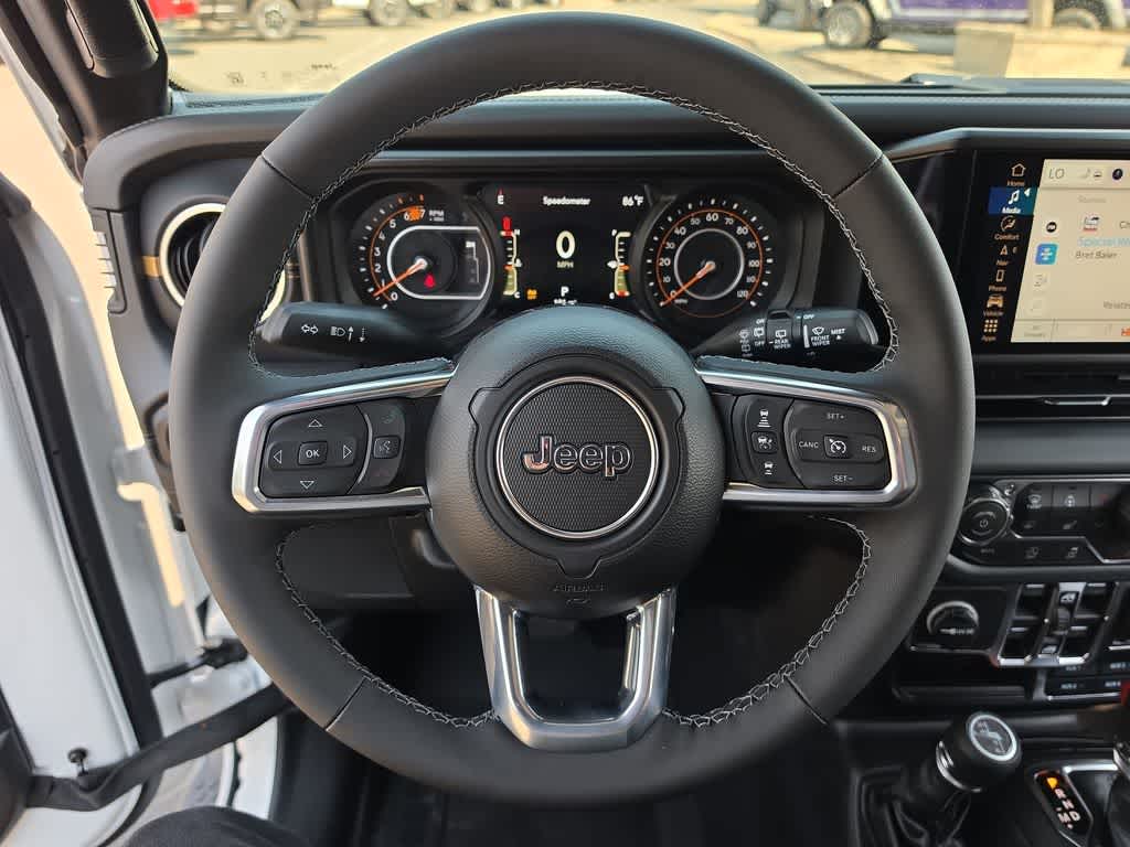 Thumbnail: 2026 Jeep Wrangler - 14