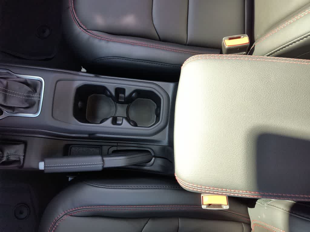 Thumbnail: 2025 Jeep Gladiator - 21