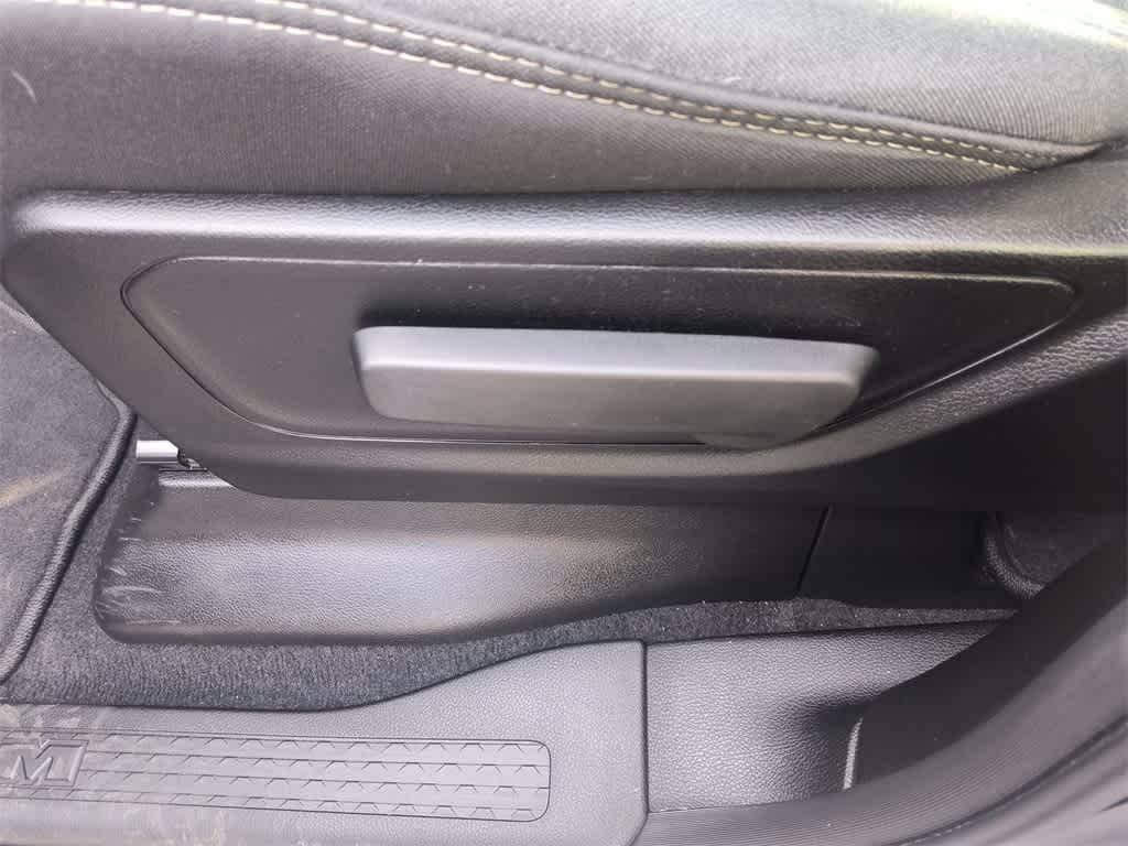 Thumbnail: 2025 RAM 1500 - 12