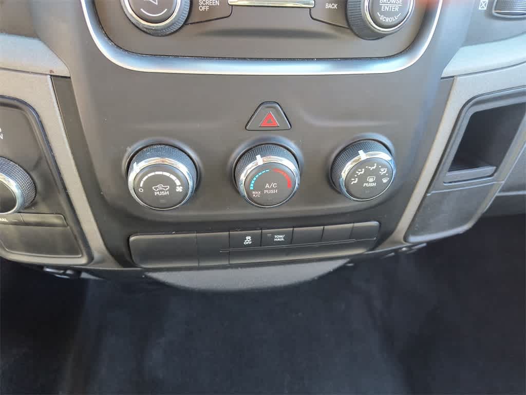 Thumbnail: 2018 RAM 1500 - 17