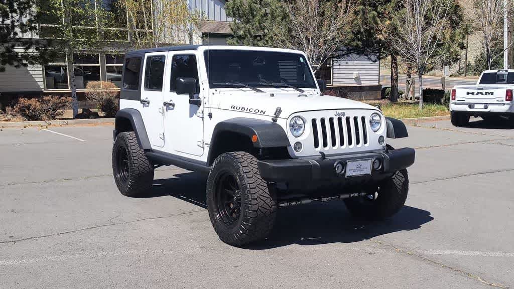 Thumbnail: 2015 Jeep Wrangler - 3