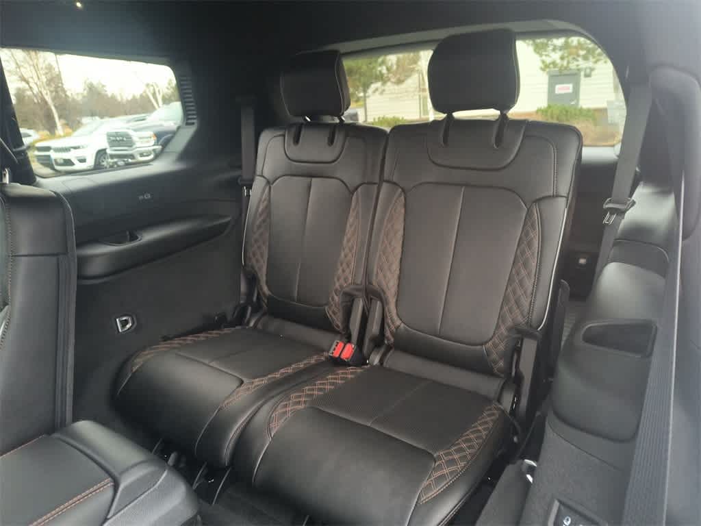 Thumbnail: 2025 Jeep Grand Cherokee L - 24