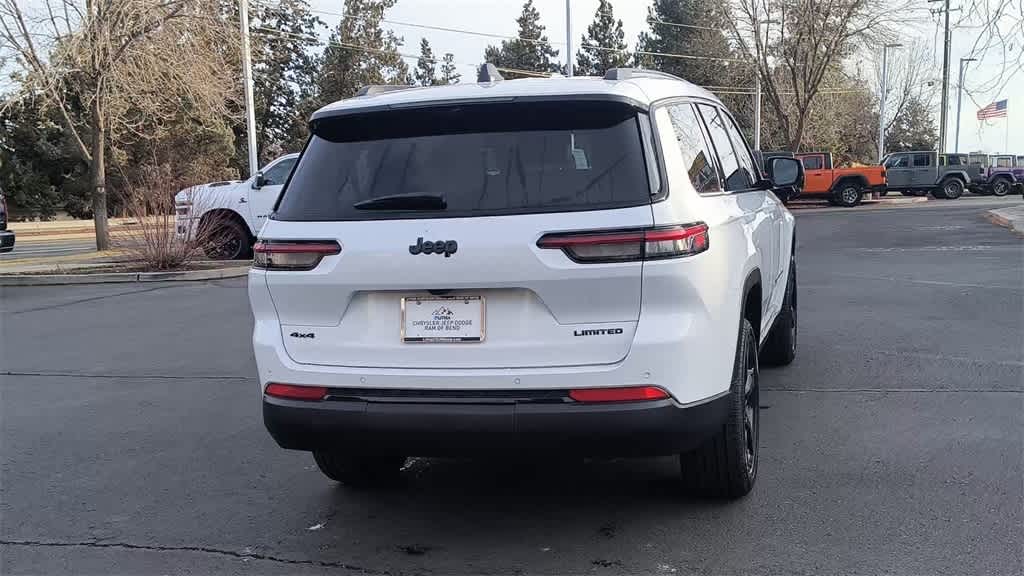 Thumbnail: 2025 Jeep Grand Cherokee L - 8