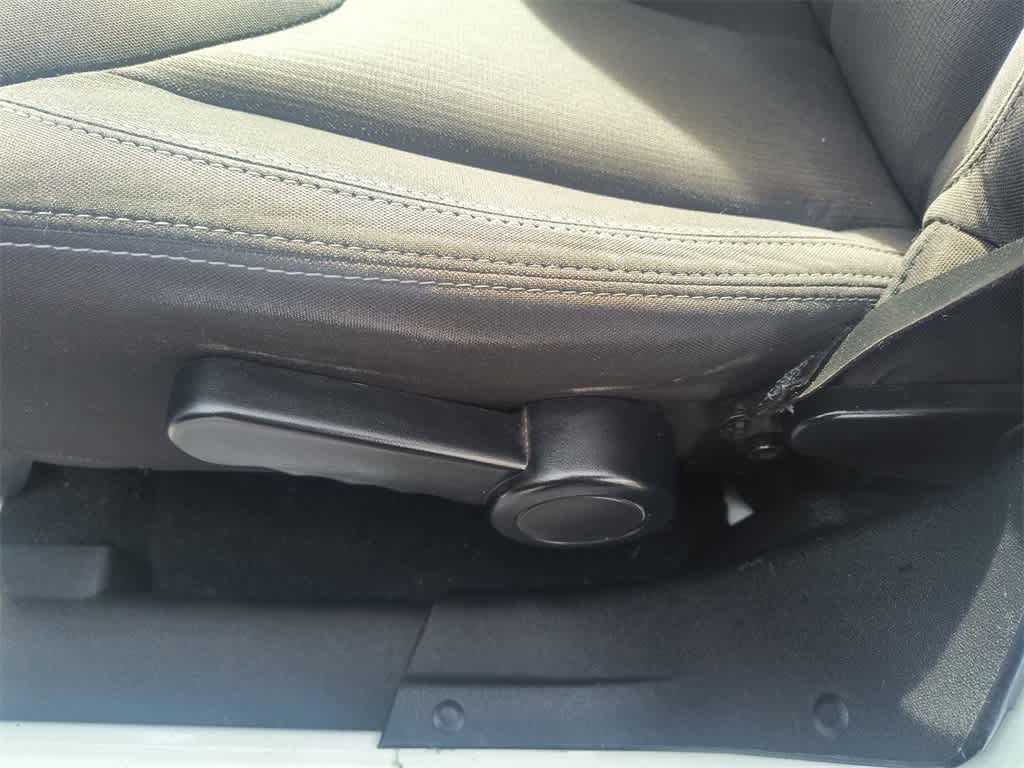 Thumbnail: 2013 Jeep Wrangler - 12