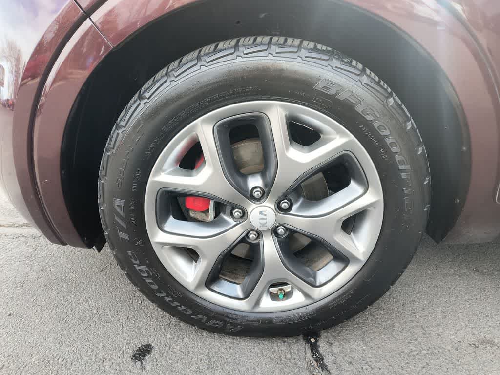 Thumbnail: 2017 Kia Sorento - 10