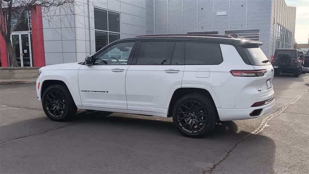 Thumbnail: 2025 Jeep Grand Cherokee - 6