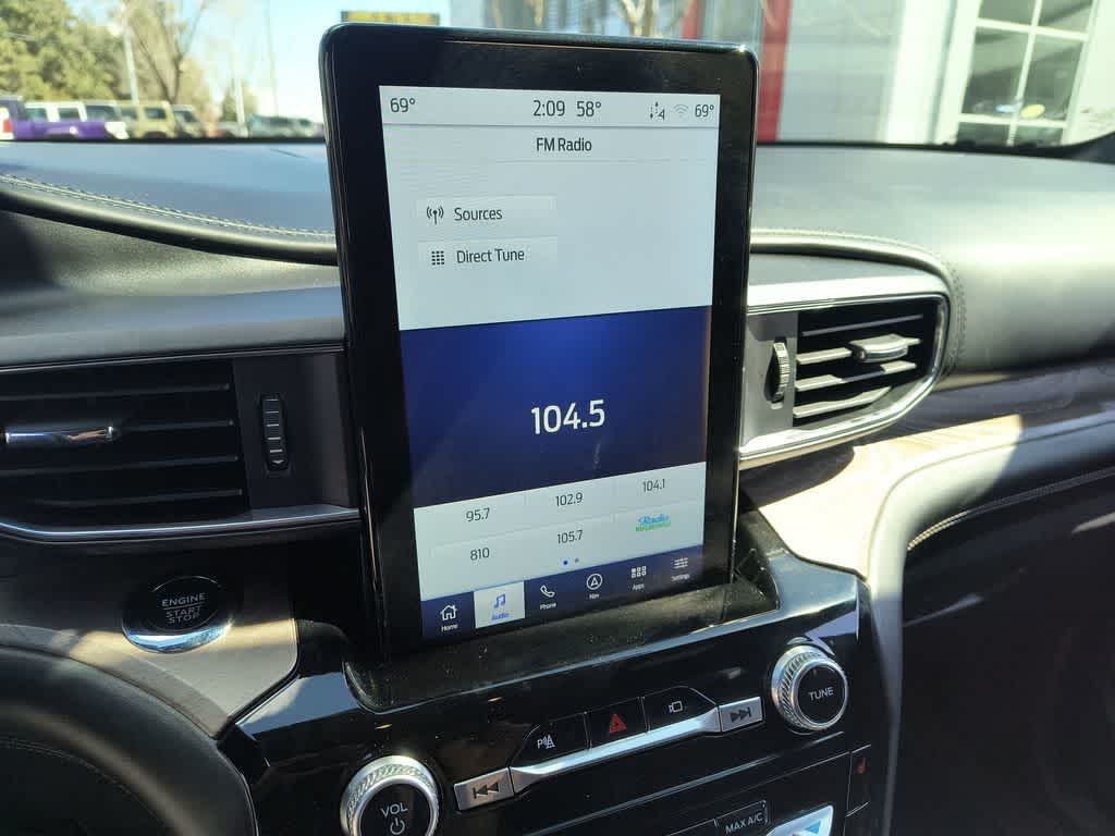 Thumbnail: 2022 Ford Explorer - 16