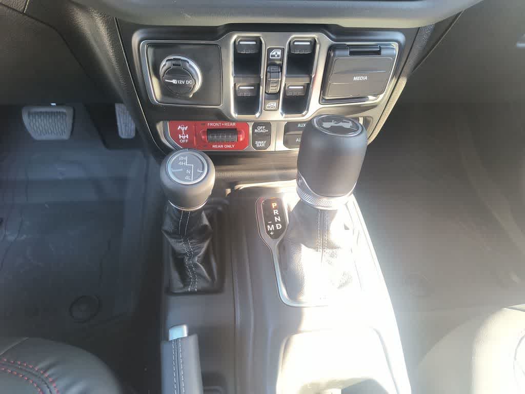 Thumbnail: 2026 Jeep Wrangler - 20