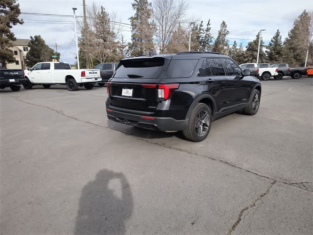 Thumbnail: 2025 Ford Explorer - 6