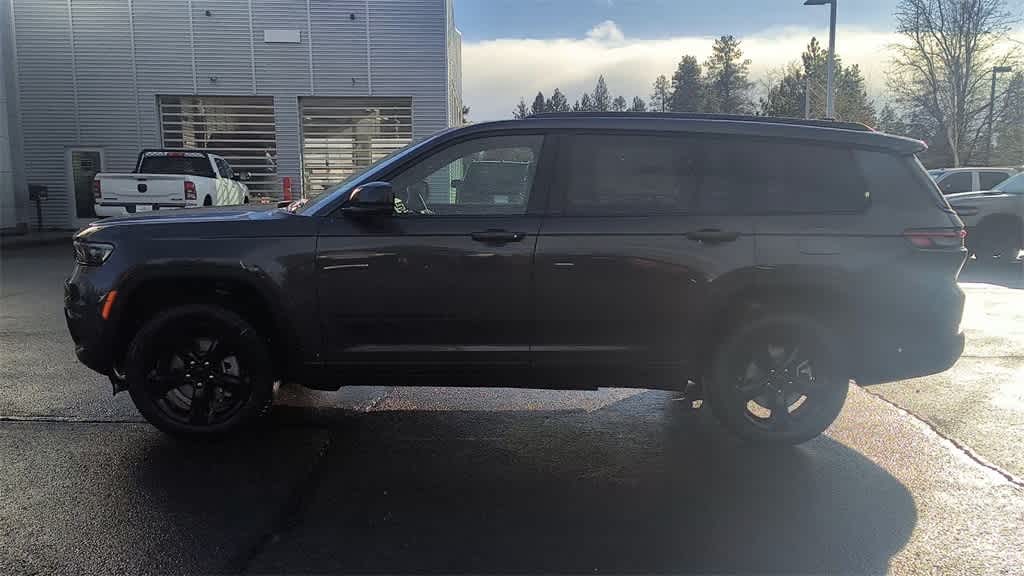 Thumbnail: 2025 Jeep Grand Cherokee - 5