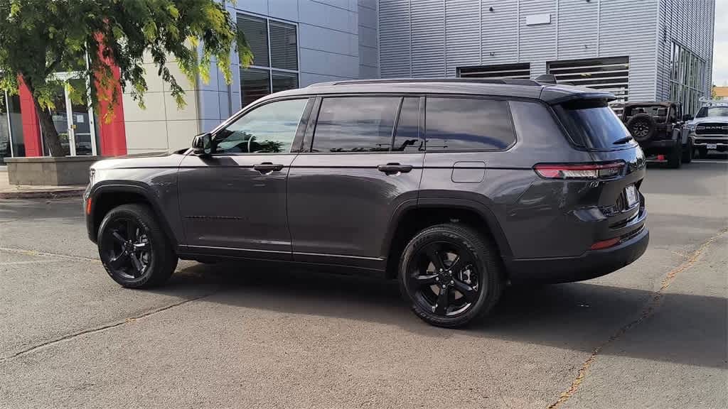 Thumbnail: 2025 Jeep Grand Cherokee L - 6