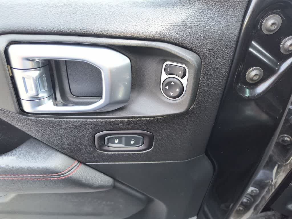 Thumbnail: 2020 Jeep Gladiator - 13