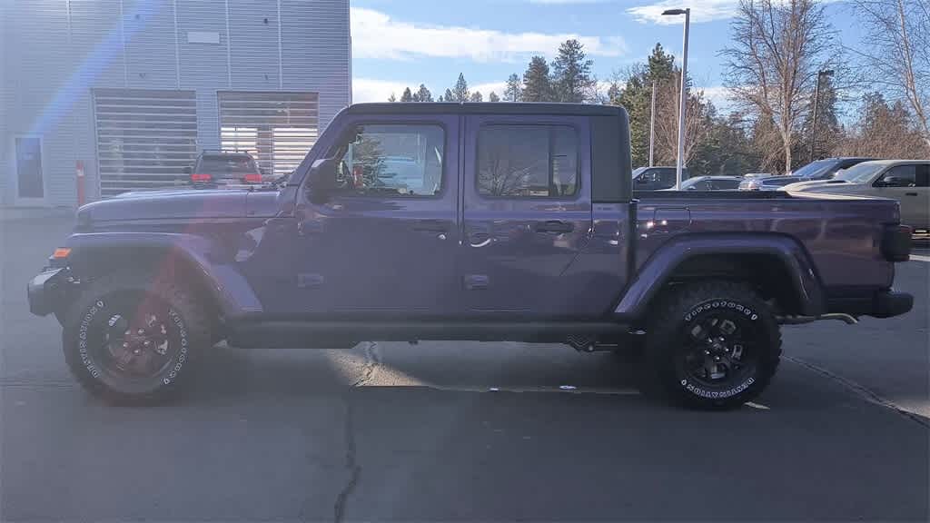Thumbnail: 2026 Jeep Gladiator - 5
